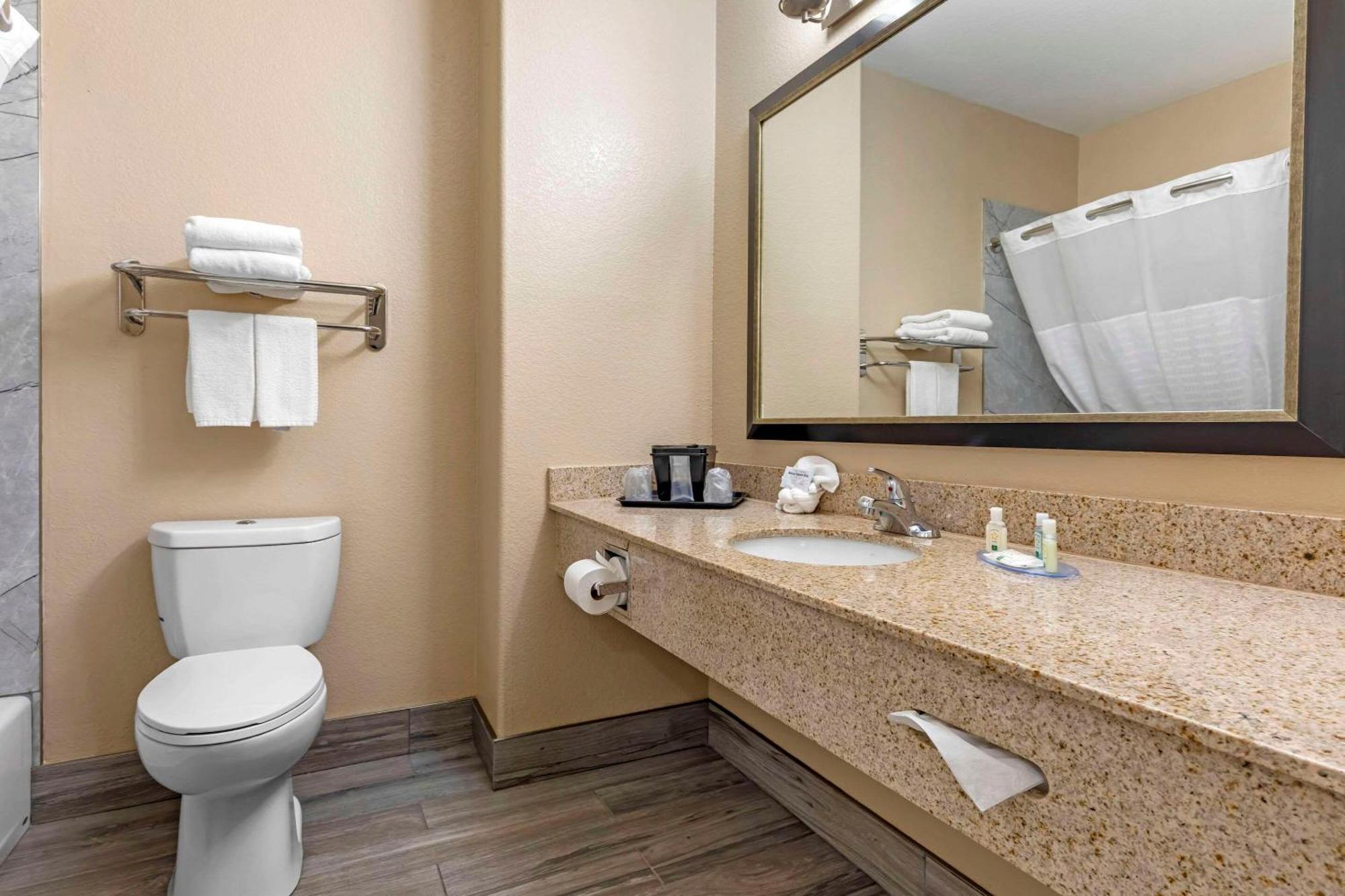 Quality Inn And Suites Groesbeck Extérieur photo
