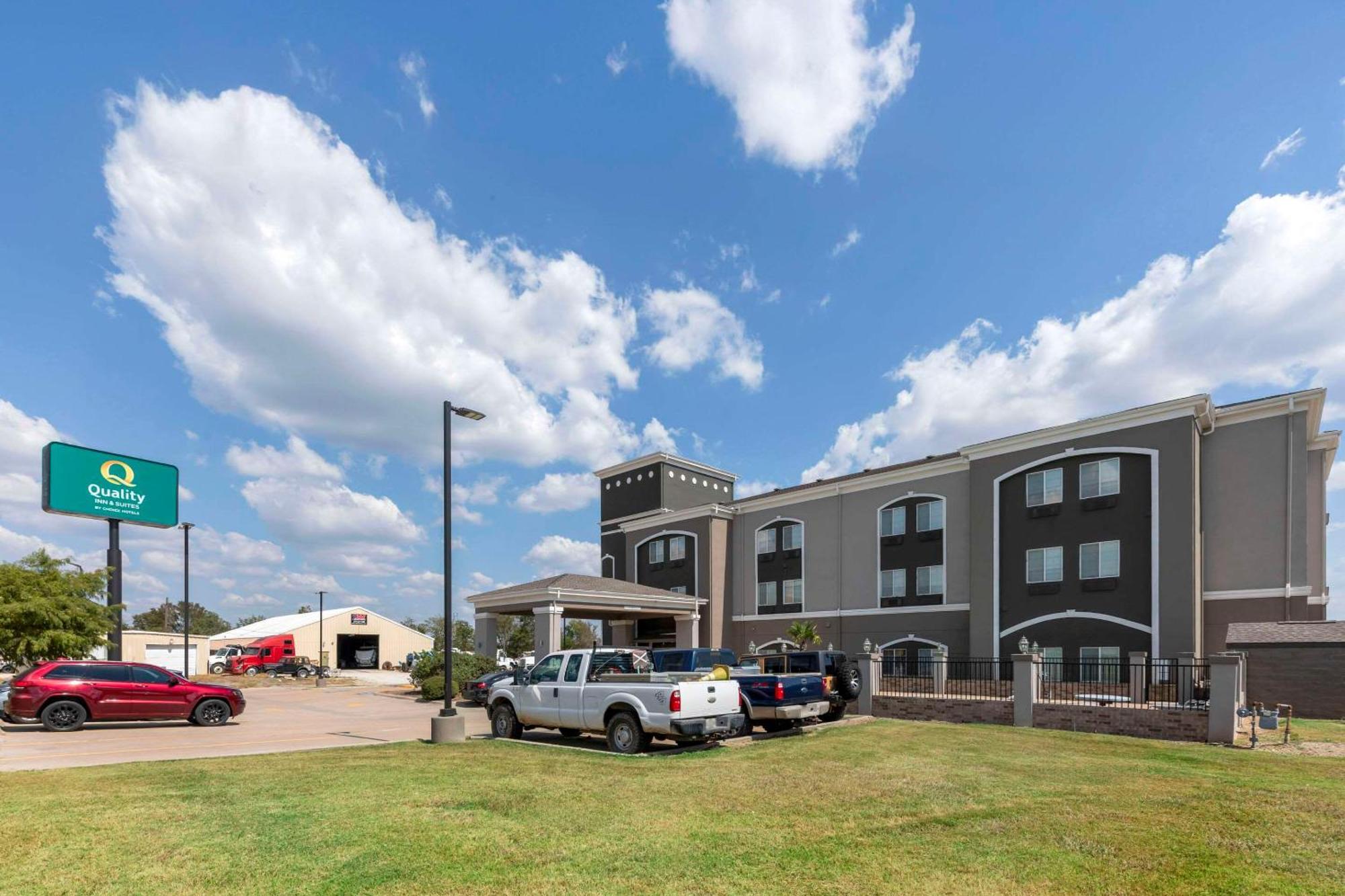 Quality Inn And Suites Groesbeck Extérieur photo