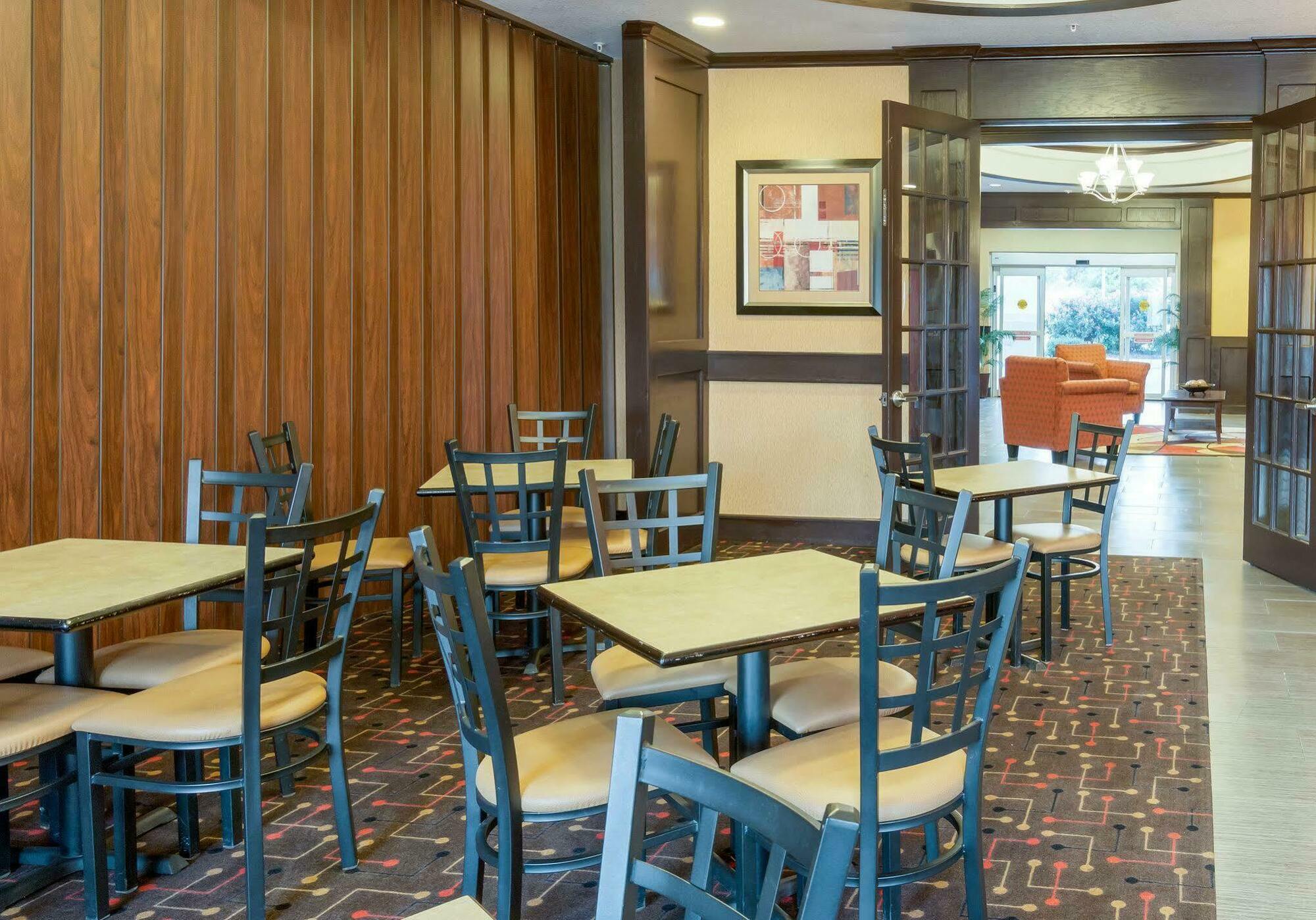 Quality Inn And Suites Groesbeck Extérieur photo