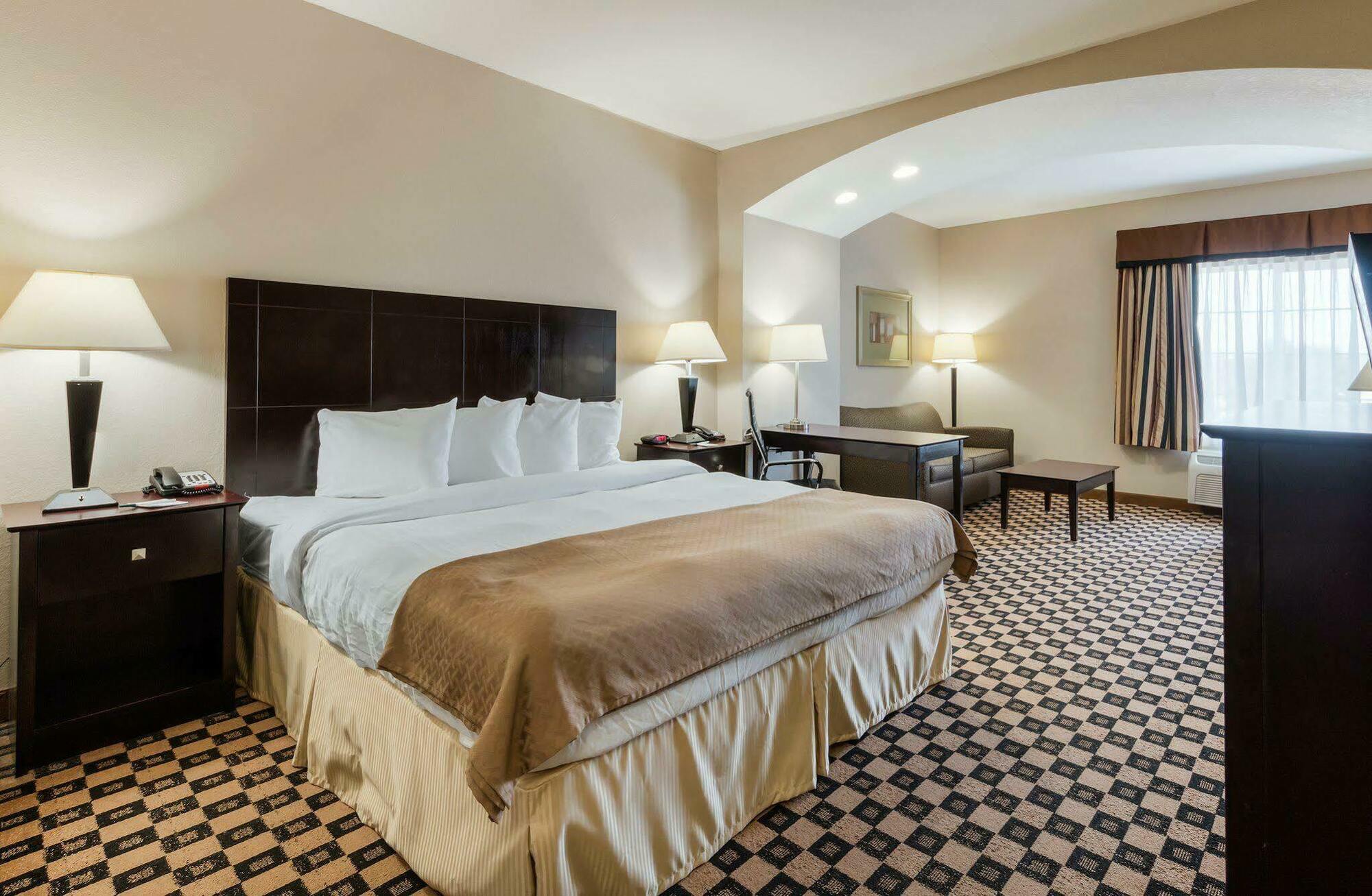 Quality Inn And Suites Groesbeck Extérieur photo